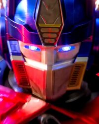 Transformers – Optimus